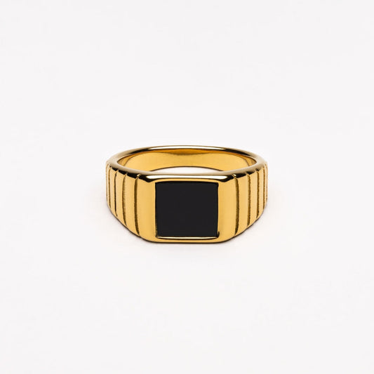 Anillo de ónix "Kaya"