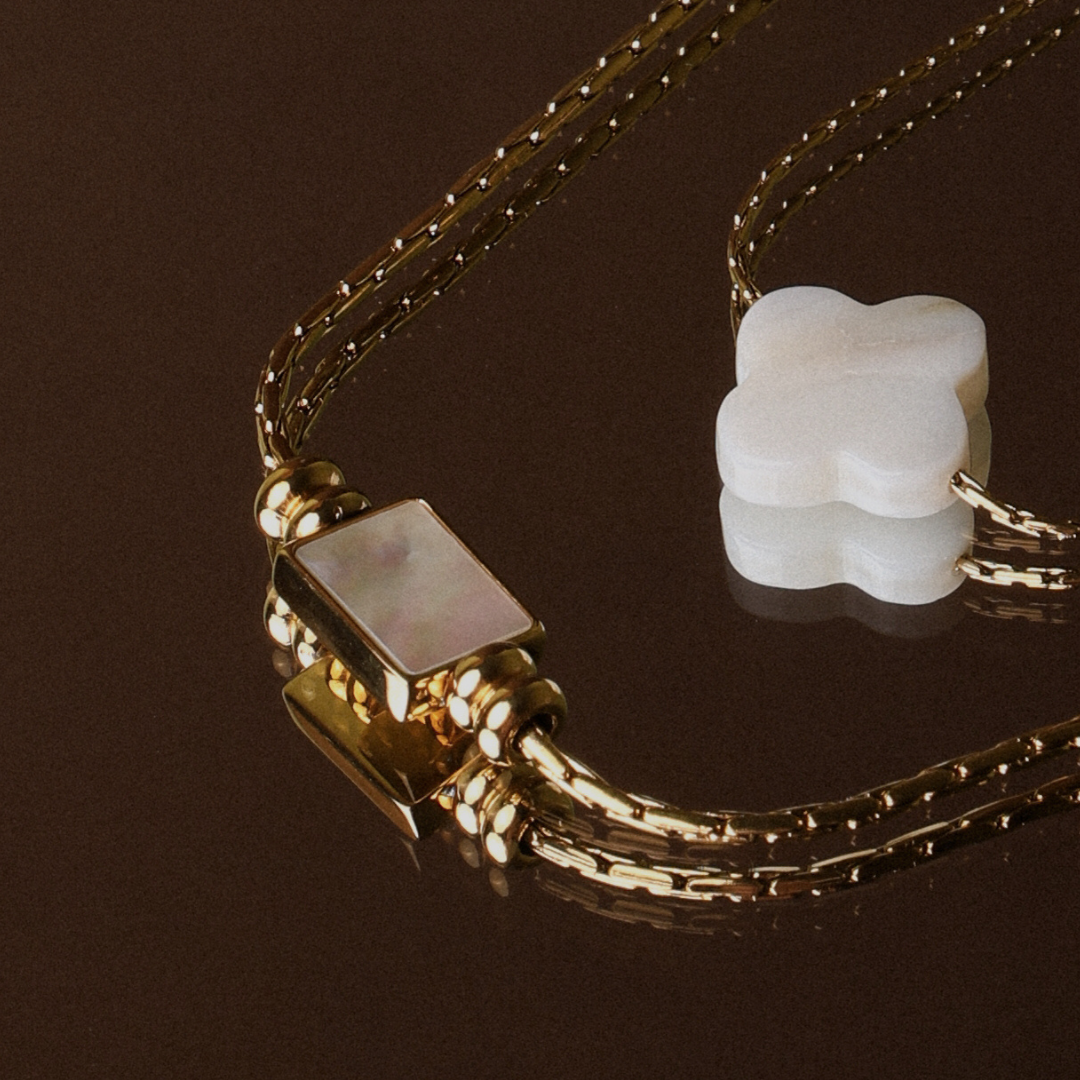 Lune Necklace